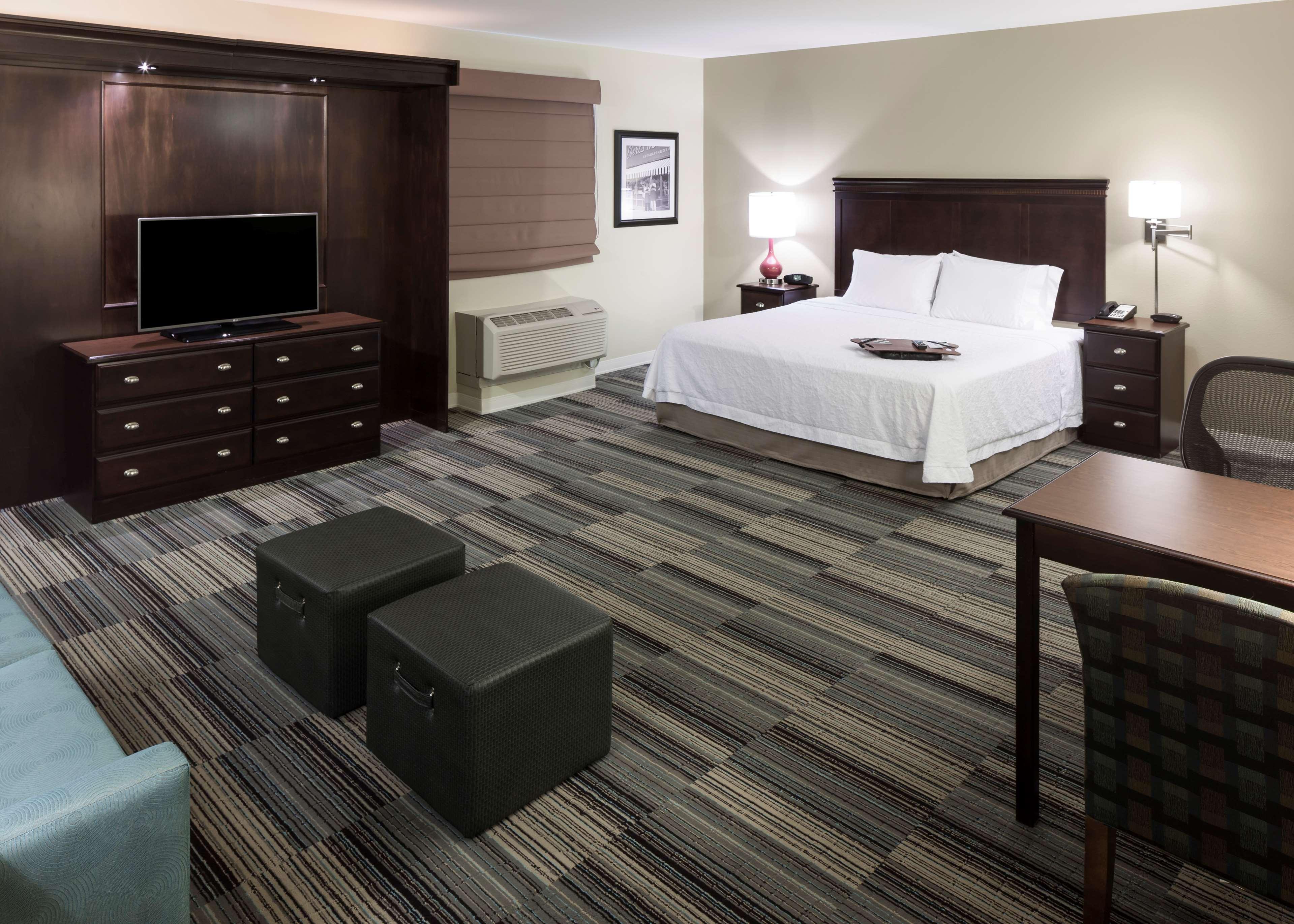 Hampton Inn & Suites Omaha-Downtown Eksteriør bilde