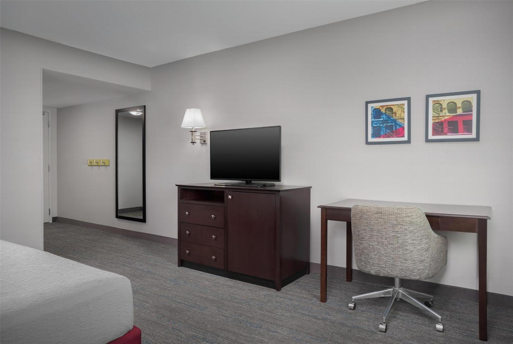 Hampton Inn & Suites Omaha-Downtown Eksteriør bilde