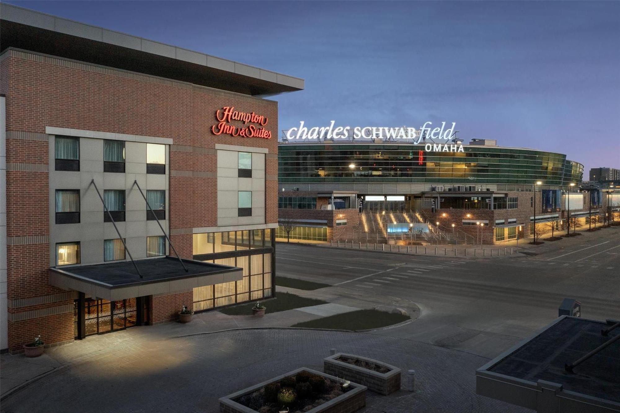 Hampton Inn & Suites Omaha-Downtown Eksteriør bilde