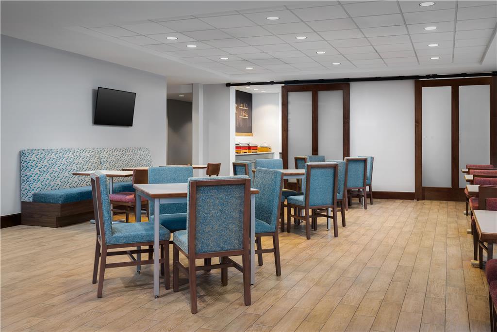 Hampton Inn & Suites Omaha-Downtown Restaurant bilde